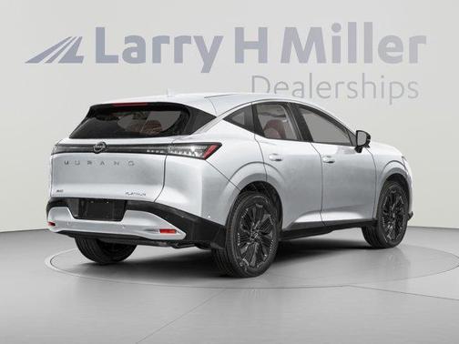 Everest White P 2026 Nissan Murano Platinum