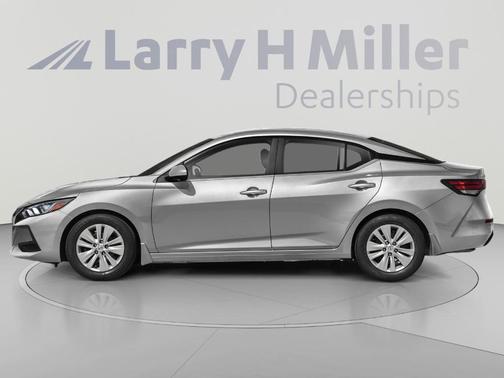 Brilliant Silver Metallic 2023 Nissan Sentra SV