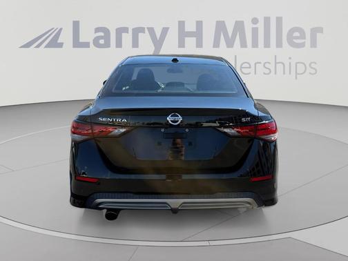 Black 2020 Nissan Sentra SR