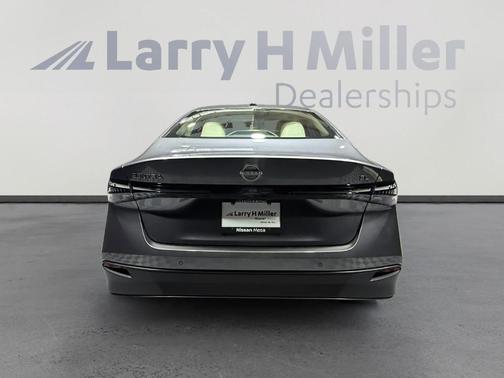 2026 Nissan Sentra SL