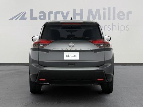 Gun Metallic 2026 Nissan Rogue S