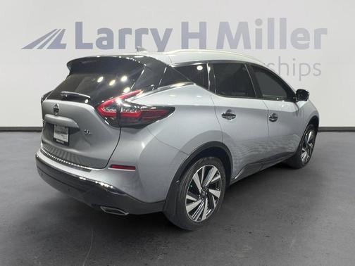 2022 Nissan Murano SL