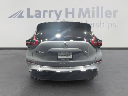 2022 Nissan Murano SL