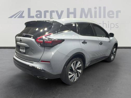 2022 Nissan Murano SL