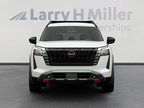 Everest White P 2026 Nissan Pathfinder Rock Creek