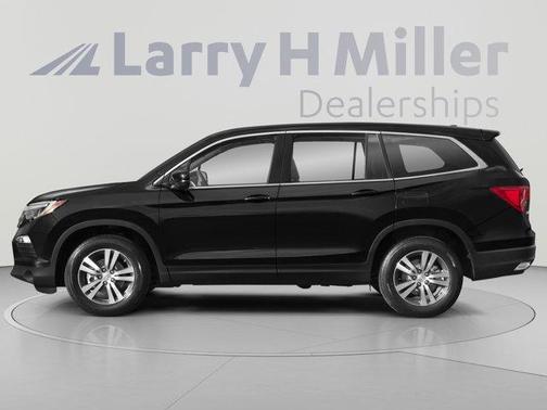 Black Forest Pearl 2018 Honda Pilot EX