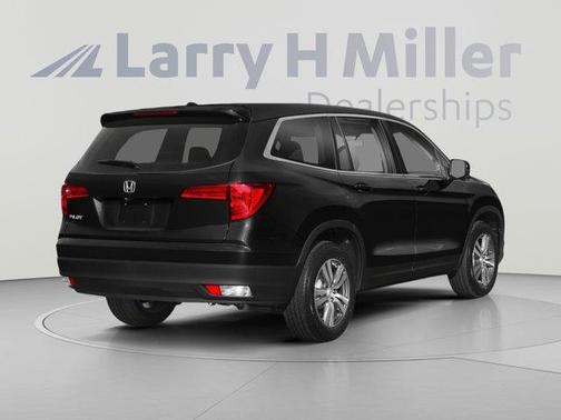 Black Forest Pearl 2018 Honda Pilot EX
