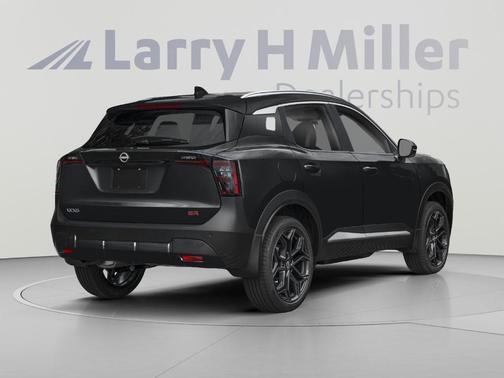Super Black 2026 Nissan Kicks SR