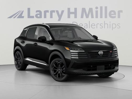 Super Black 2027 Nissan Kicks SR
