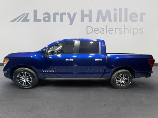 2021 Nissan Titan SV