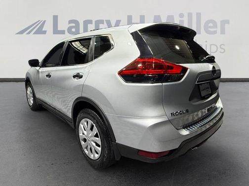 Brilliant Silver 2018 Nissan Rogue S
