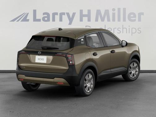 Canyon Bronze Metallic 2026 Nissan Kicks S