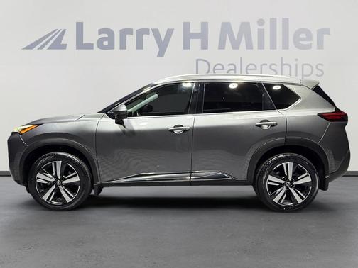 2022 Nissan Rogue SL