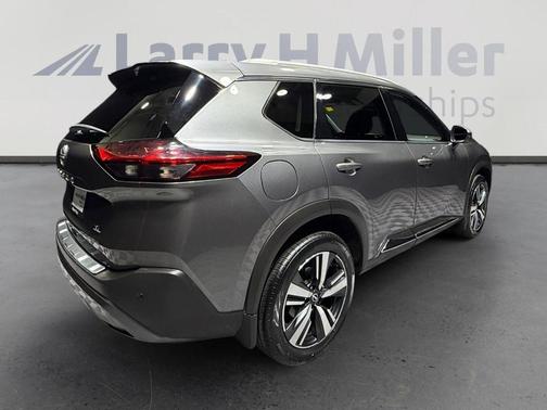 2022 Nissan Rogue SL