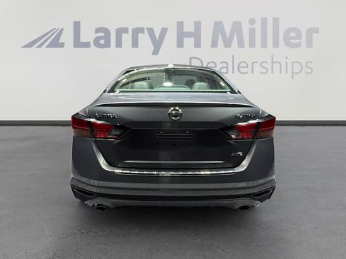 2021 Nissan Altima 2.5 Platinum