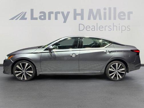 2021 Nissan Altima 2.5 Platinum