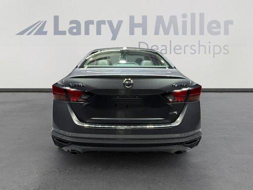 2021 Nissan Altima 2.5 Platinum