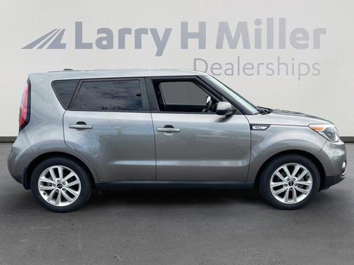 Titanium Gray 2018 Kia Soul +