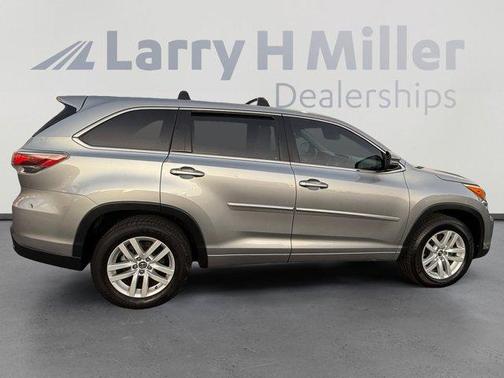 2016 Toyota Highlander LE
