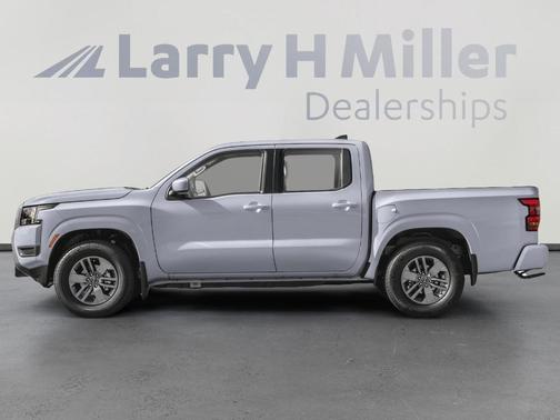 Boulder Gray Metallic 2026 Nissan Frontier PRO-4X