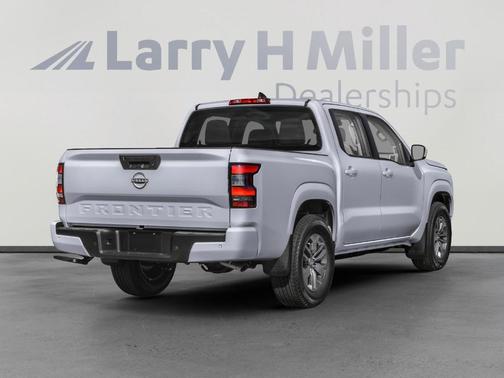 Boulder Gray Metallic 2026 Nissan Frontier PRO-4X