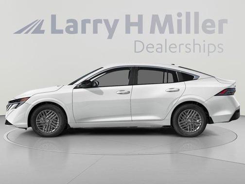 Cloud White 2027 Nissan Sentra SV