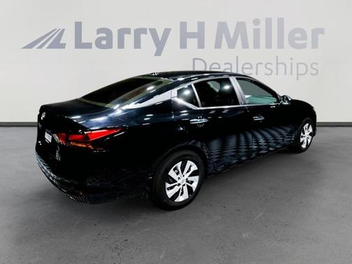 2025 Nissan Altima S