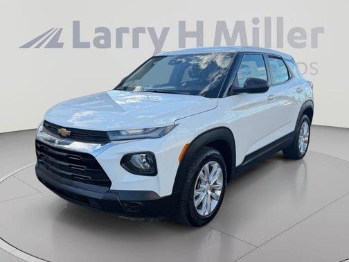Summit White 2023 Chevrolet Trailblazer LS