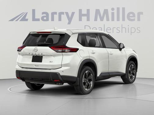 Everest White P 2026 Nissan Rogue SV