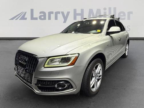 Cuvee Silver Metallic 2017 Audi Q5 3.0T Premium Plus