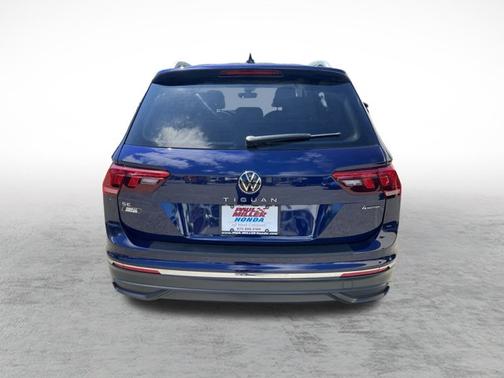 2022 Volkswagen Tiguan SE