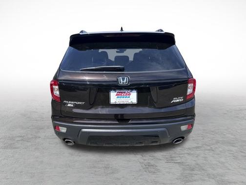 2019 Honda Passport Elite