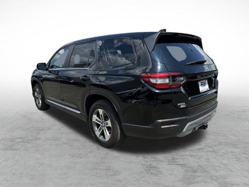 2023 Honda Pilot EX-L 8 Passenger