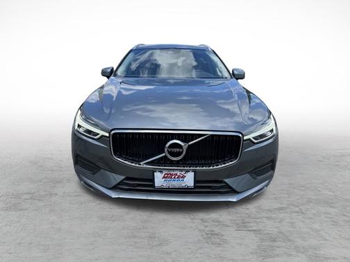 2019 Volvo XC60 T6 Momentum