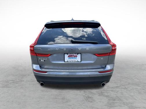 2019 Volvo XC60 T6 Momentum