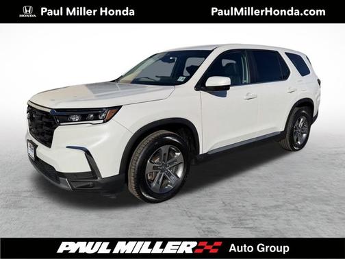 2023 Honda Pilot EX-L 8 Passenger