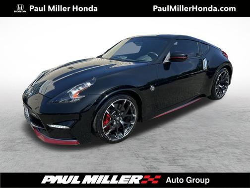 2017 Nissan 370Z NISMO