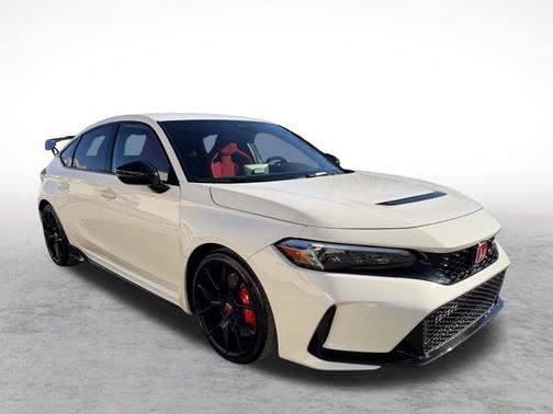 2024 Honda Civic Type R Base (M6)