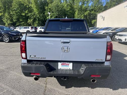 2022 Honda Ridgeline Black Edition