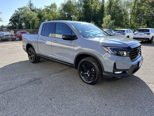 2022 Honda Ridgeline Black Edition