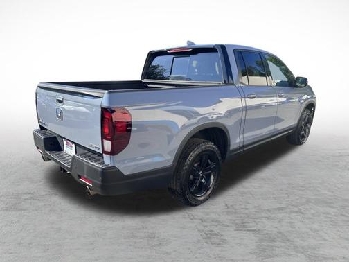 2022 Honda Ridgeline Black Edition