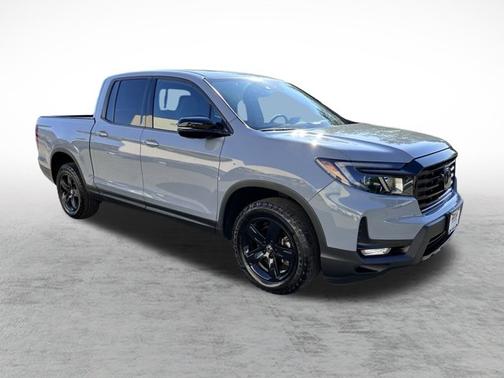 2022 Honda Ridgeline Black Edition