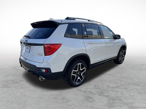 2022 Honda Passport Elite