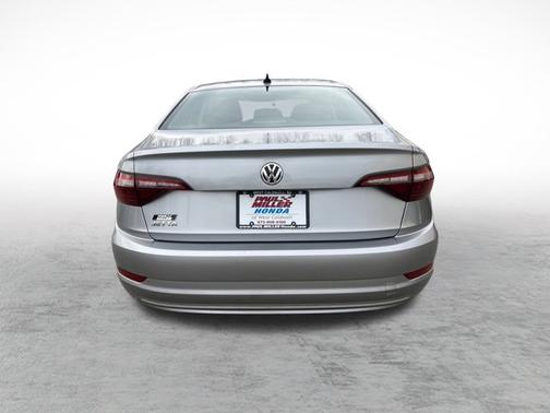 2020 Volkswagen Jetta 