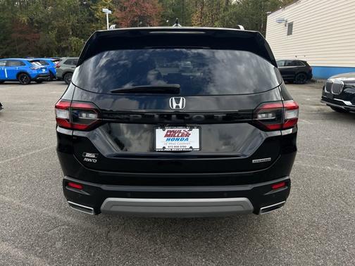 2023 Honda Pilot Touring