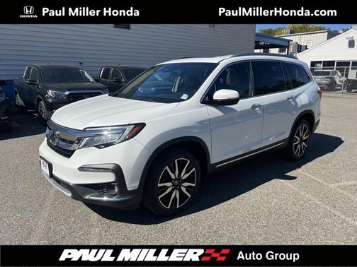 2022 Honda Pilot Touring 7-Passenger