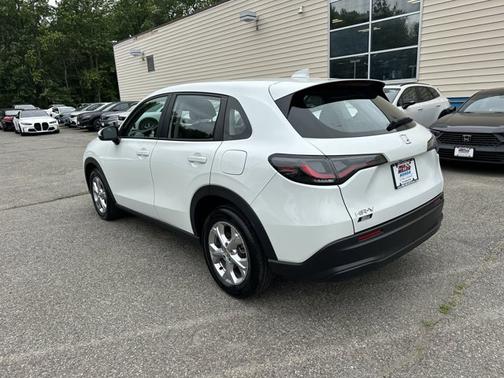 2023 Honda HR-V LX