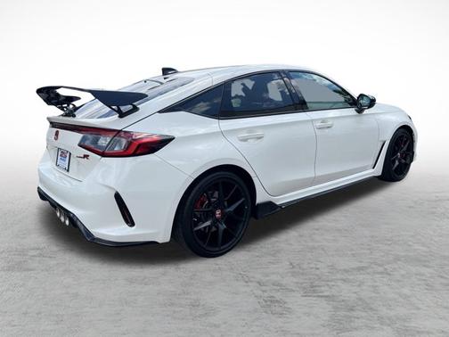 2025 Honda Civic Type R Base (M6)