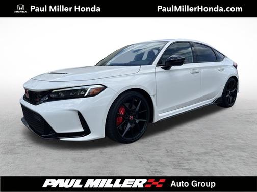 2025 Honda Civic Type R Base (M6)