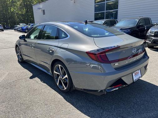 2022 Hyundai SONATA SEL Plus